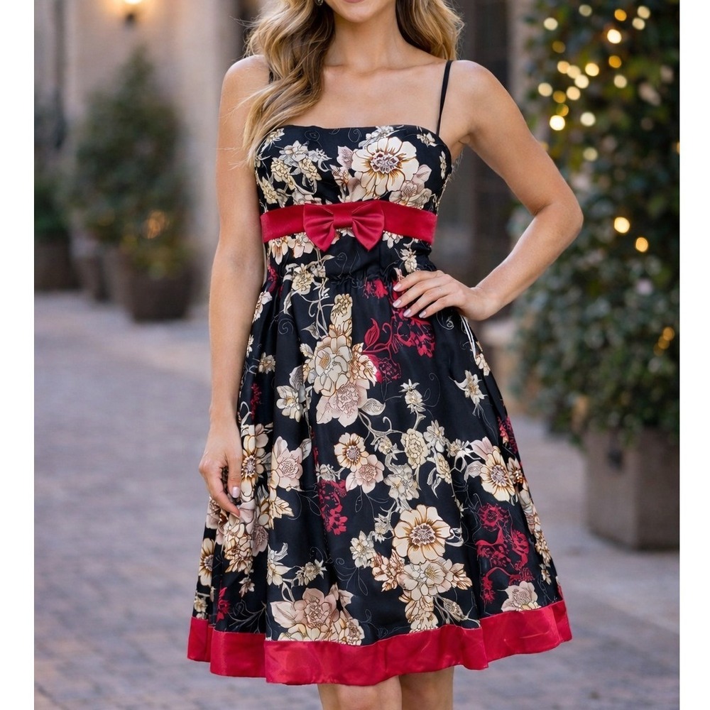 Vintage Betsy Adam By Linda Bernell Floral Satin Strapless Dress Womens Sz 4 NWT